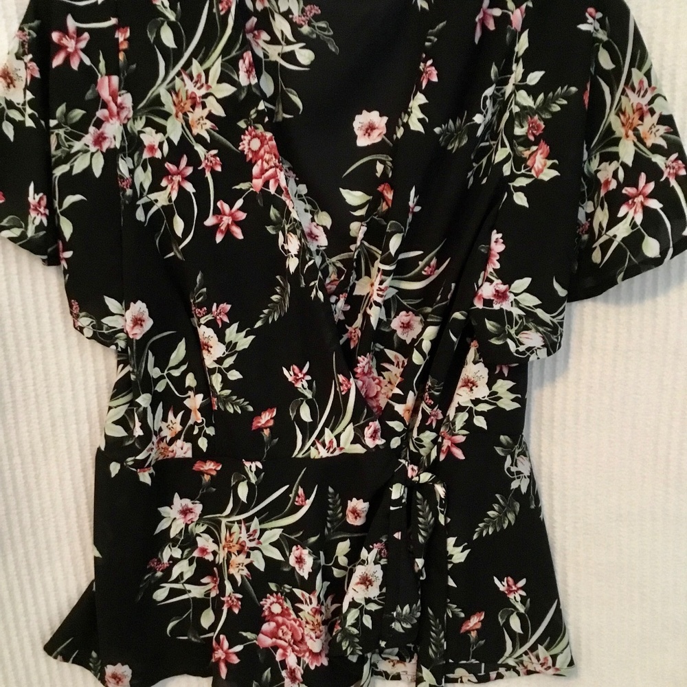 Women’s blouse - Shinestar.